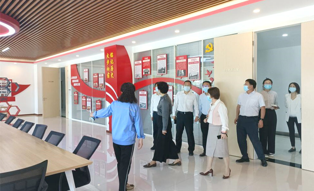 西安市委副书记赵璟一行调研高陵优德唯一官网产业园
